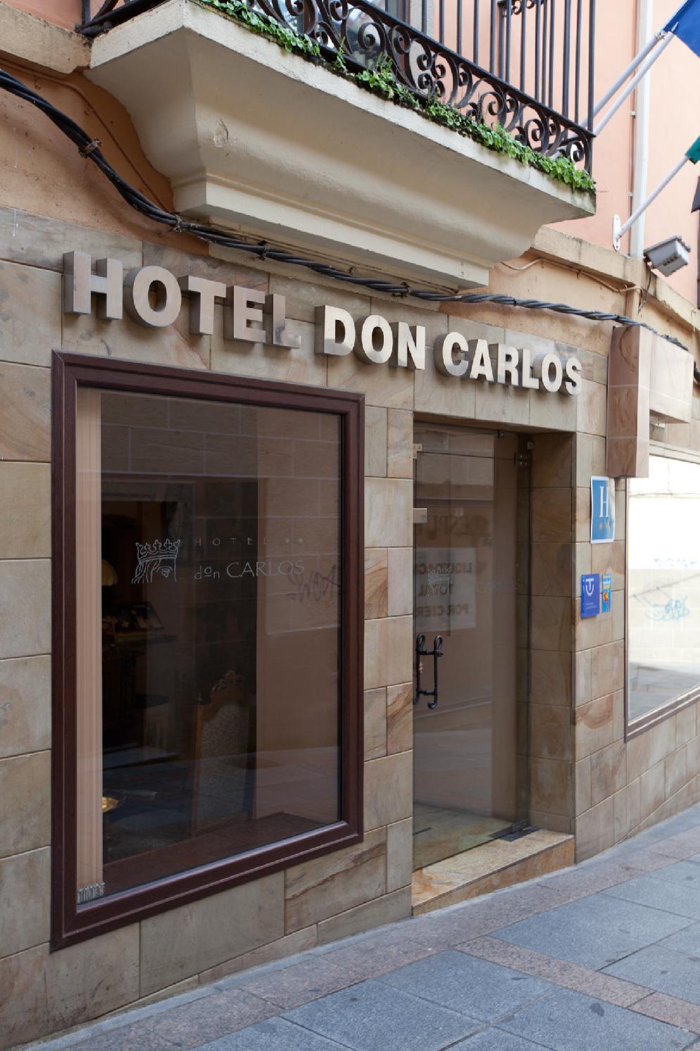 Hotel Don Carlos Cáceres Exterior foto